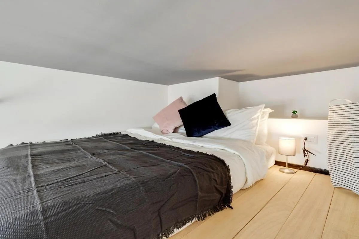 דירה מילאנו Homeby, Cozy Penthouse איטליה